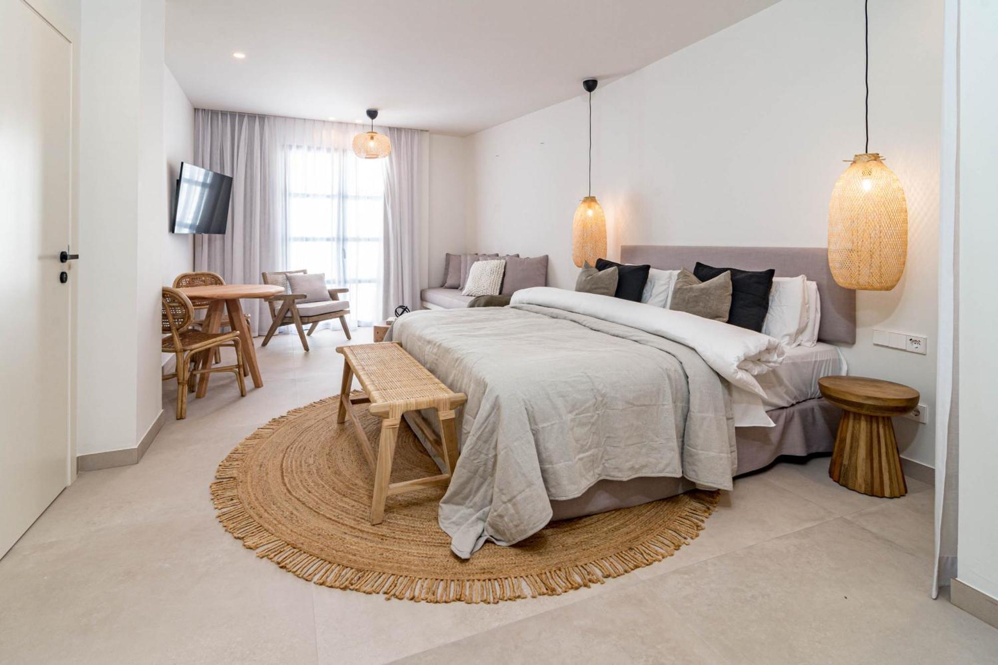 Seaclub Suites Эстепона Экстерьер фото